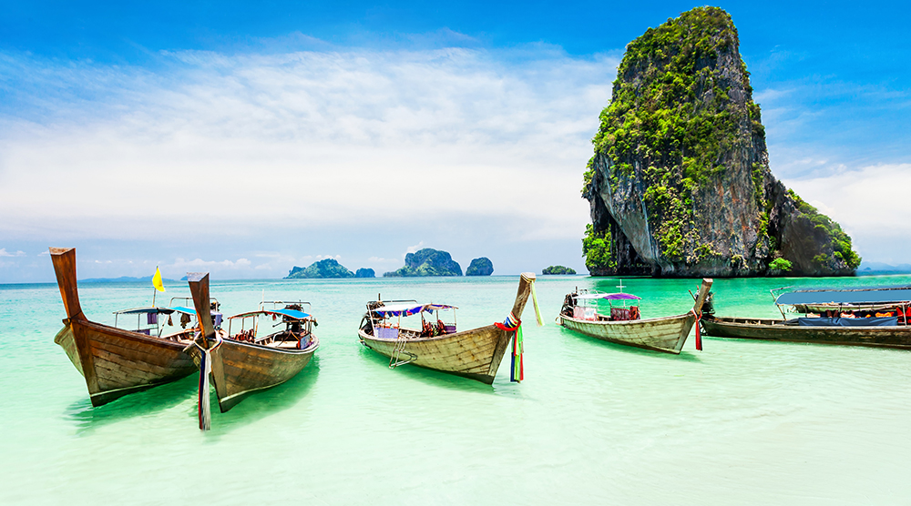 https://d3r8gwkgo0io6y.cloudfront.net/upload/phuket beach.jpg